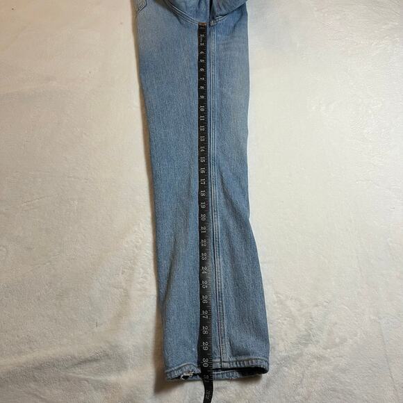 Abercrombie & Fitch The 90's Straight Ultra High Rise Jeans Size 28 Distressed - Picture 11 of 11